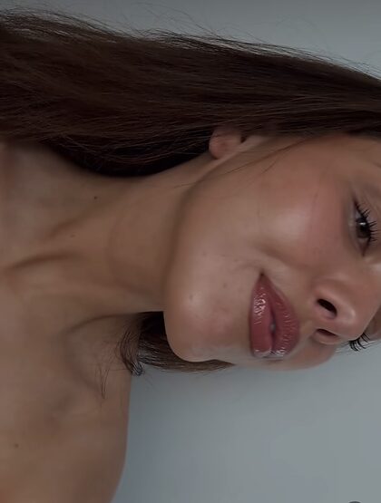 Fiona Elvine nude photo #5