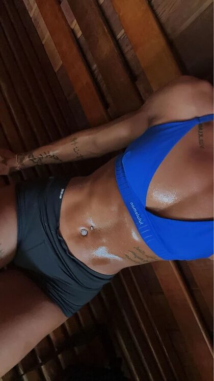 fitnessxlaur nude photo #7