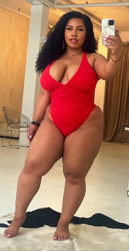Forevercurlybri nude photo #73