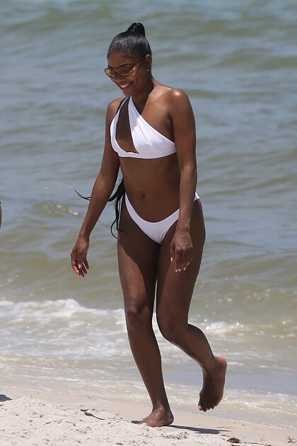 Gabrielle Union nude photo #54