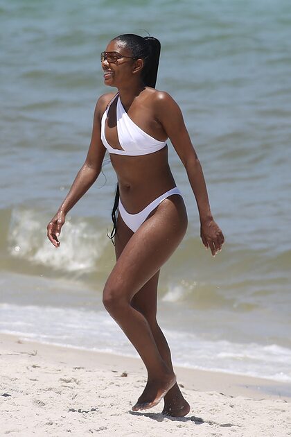 Gabrielle Union nude photo #61