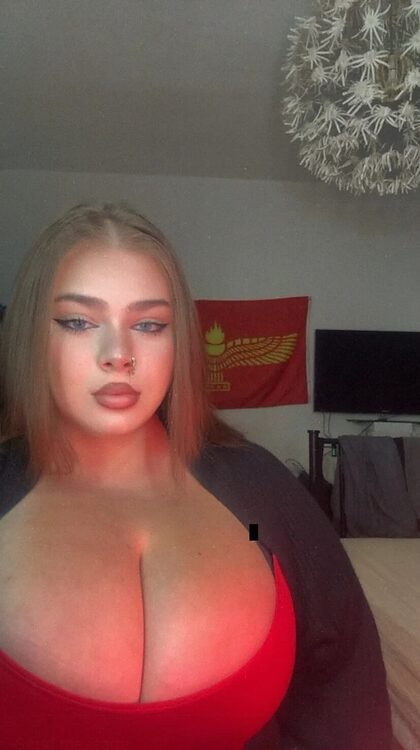 German girl with huge tits nude photo #21