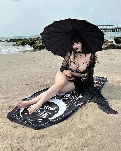ghoulishbats nude photo #9