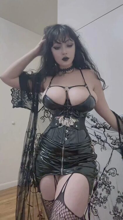 ghoulishbats nude photo #44
