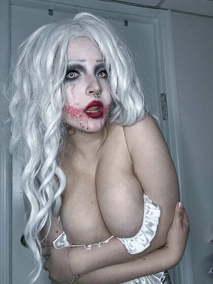 ghoulishbats nude photo #79