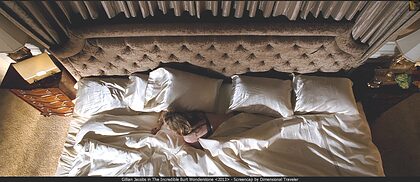 Gillian Jacobs nude photo #26