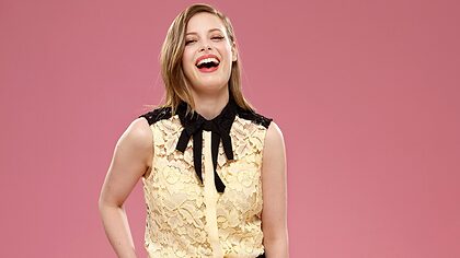 Gillian Jacobs nude photo #46