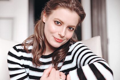 Gillian Jacobs nude photo #57