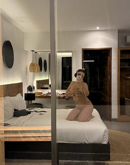 glazedbabynika nude photo #44