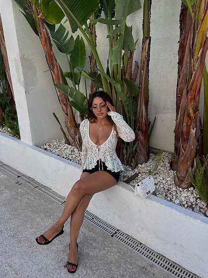 Gülsen Aslan nude photo #2