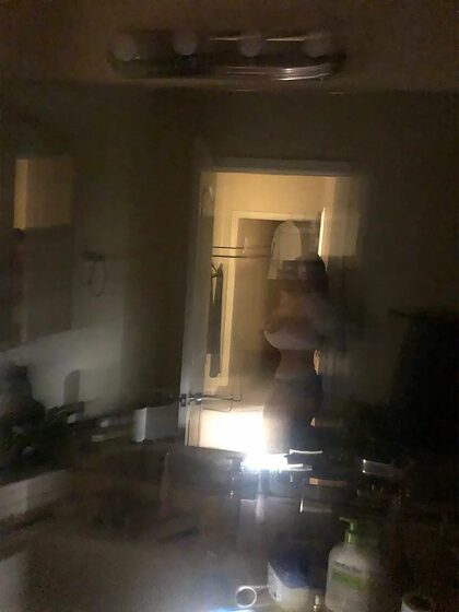 Gracesharpp nude photo #17