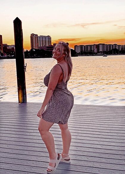 Gracie W nude photo #22