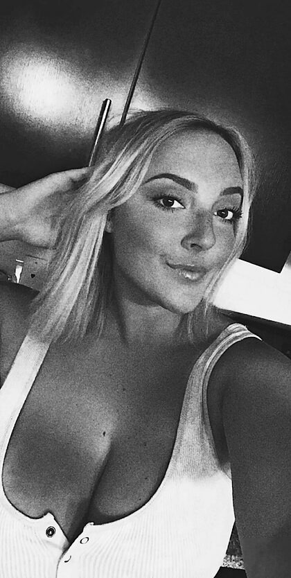 Gracie W nude photo #89