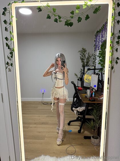 Grinchie-Puppiwi nude photo #85