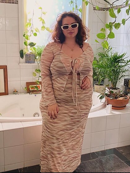 H Curviest Thiccest Growing nude photo #39