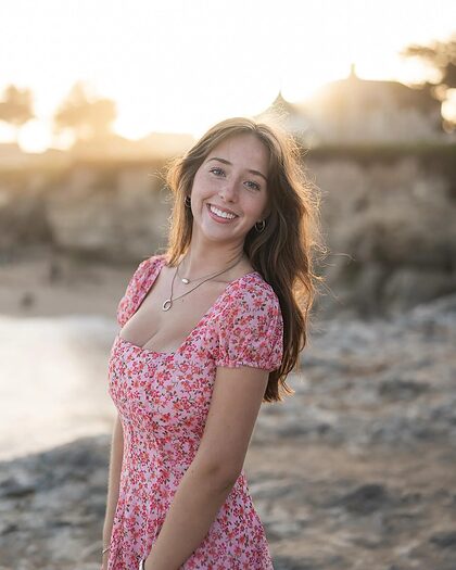 Haley N. nude photo #7