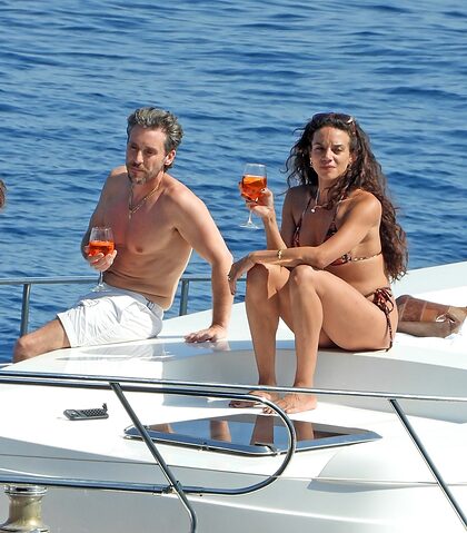 Hannah John-Kamen nude photo #28