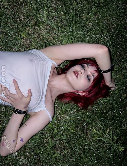 Heykrls nude photo #46