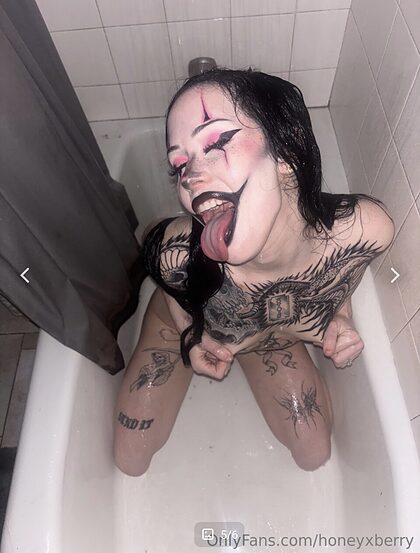 Honeyxberry nude photo #6