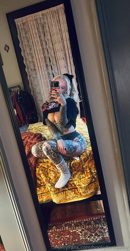 HonkyTonkDaisy nude photo #7