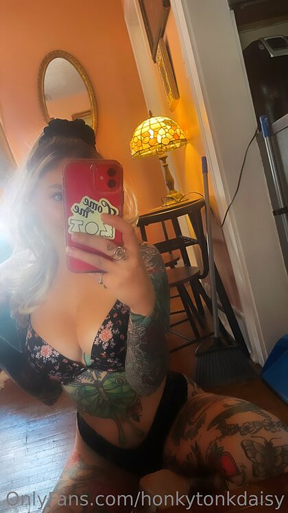 HonkyTonkDaisy nude photo #42