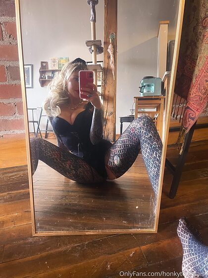 HonkyTonkDaisy nude photo #53