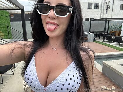 Hotblockchain nude photo #113