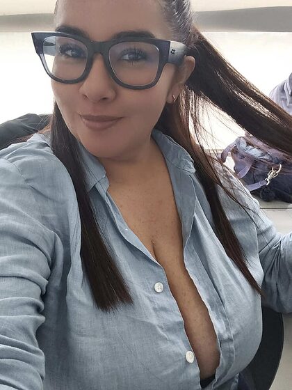 Huge Natural Colombian Boobs nude photo #7