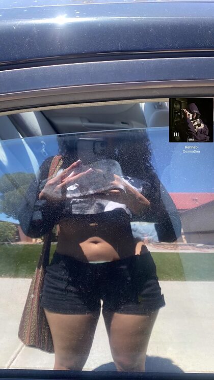 ialienz nude photo #7