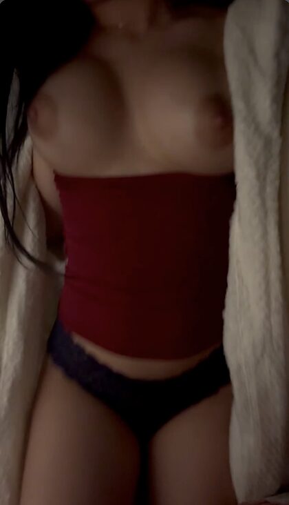 iinclyths nude photo #23