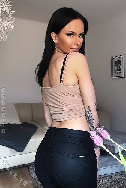 Ina Ariana Renz nude photo #73