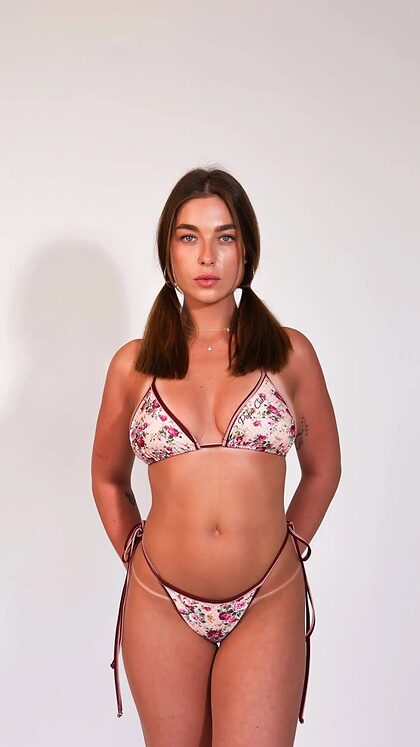 Israeli Girls in Bikinis nude photo #75