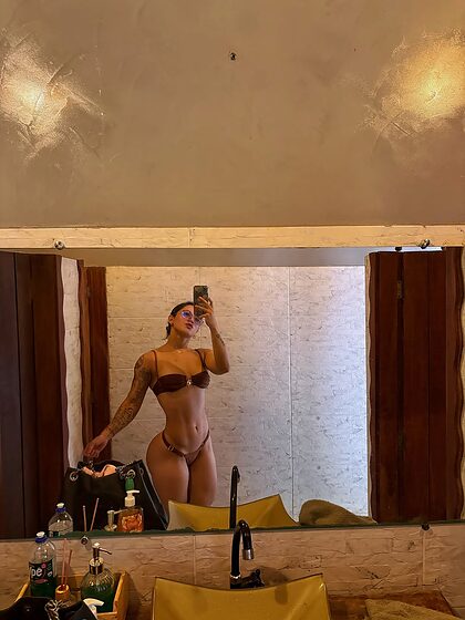 Jany nude photo #3