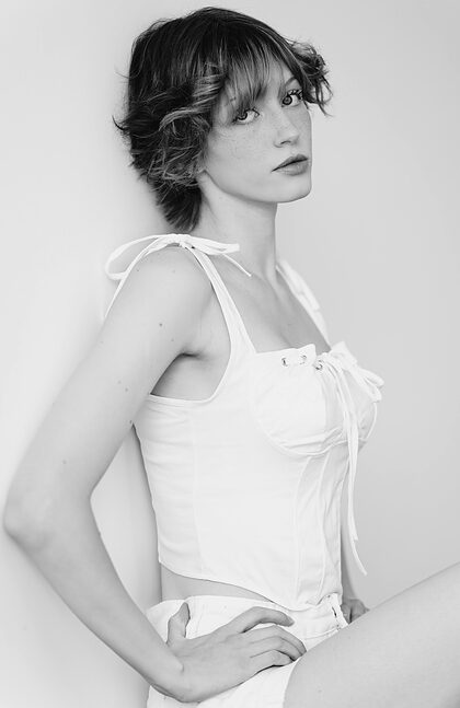 Jasmin Begalinova nude photo #2