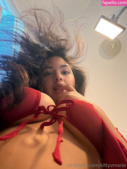 Jasmine Villegas nude photo #14