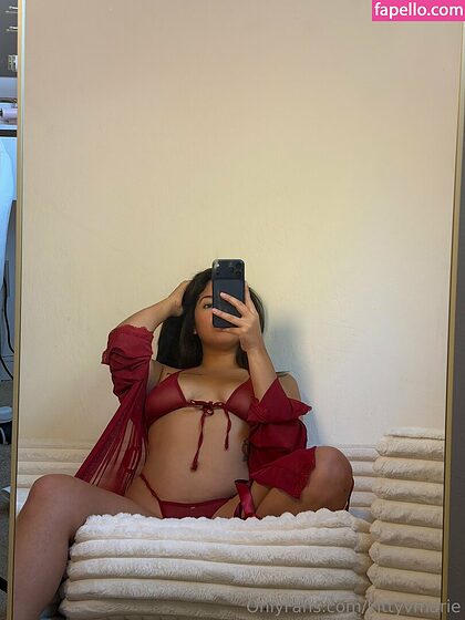 Jasmine Villegas nude photo #27