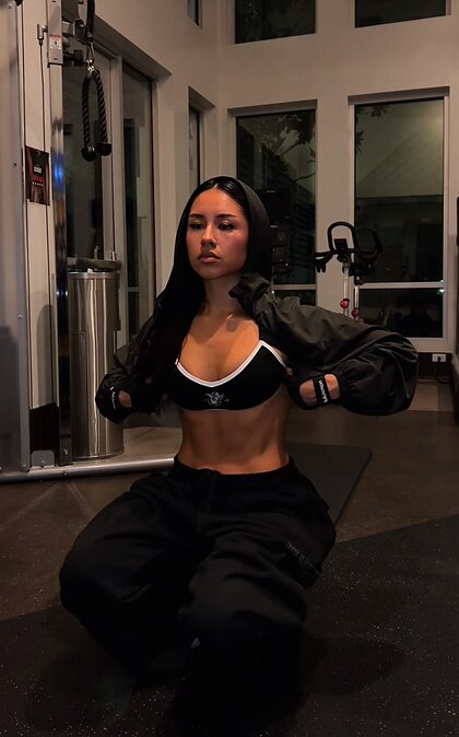 Jazmin Gonzalez nude photo #2