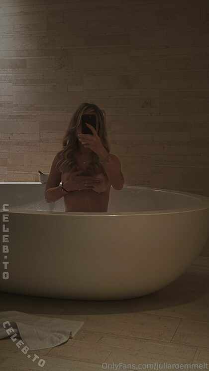Julia Römmelt nude photo #283