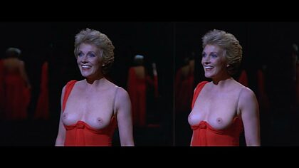 Julie Andrews nude photo #4