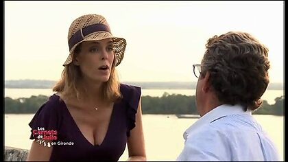 Julie Andrieu nude photo #3