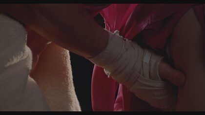 Julie Graham nude photo #10