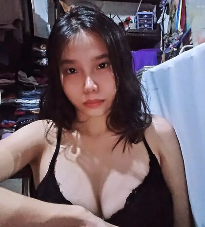 Kaine Dingal nude photo #22