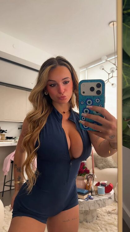 kaitlyn nude photo #68
