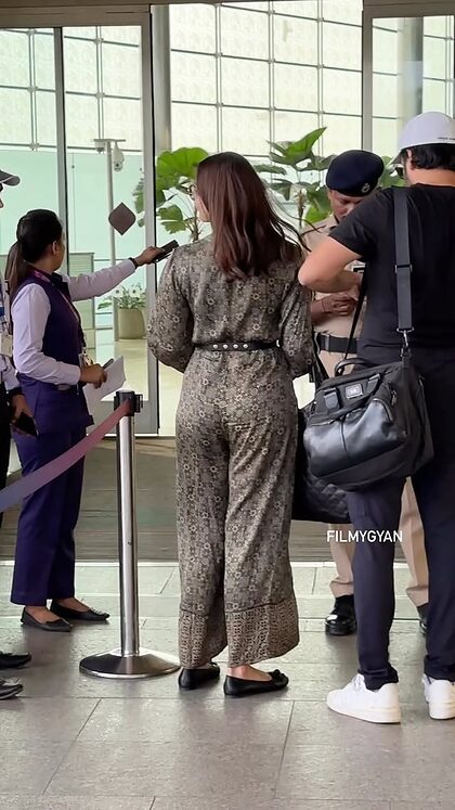 Kajal Aggarwal nude photo #4
