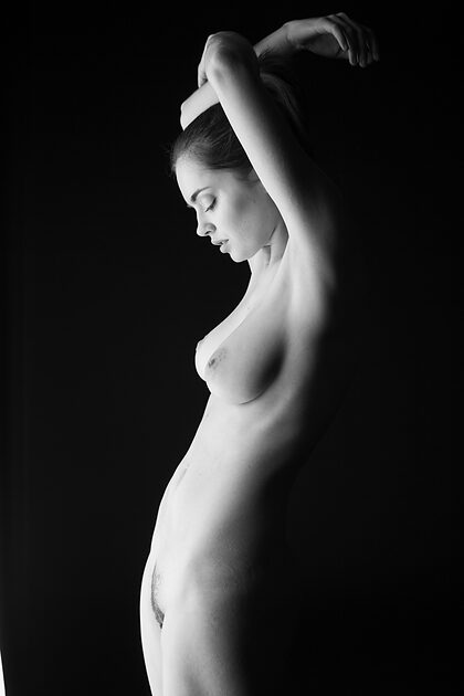 Kamilla nude photo #68