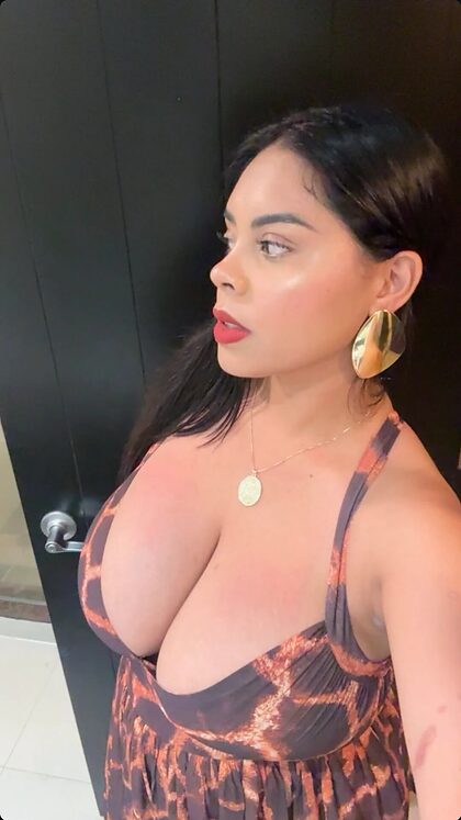 Karen G HFS nude photo #45