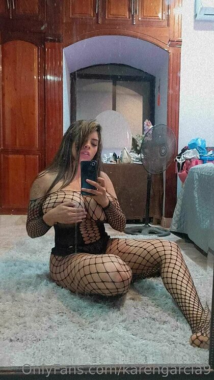 Karen G HFS nude photo #79