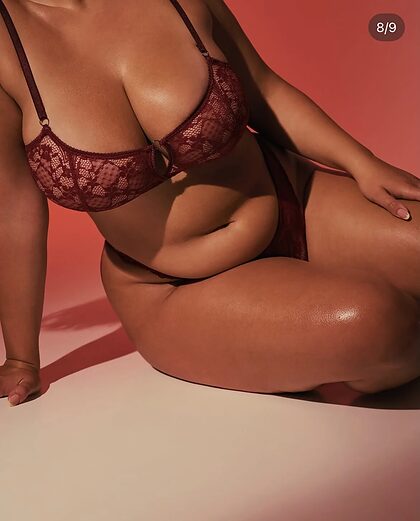 Karina Mural nude photo #40