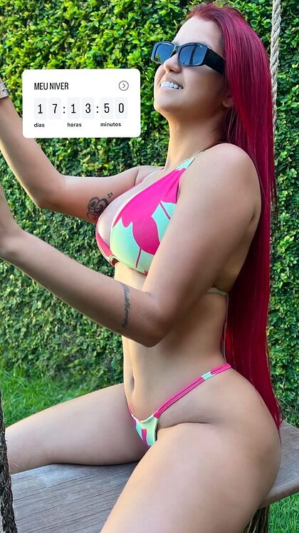 kariny Teixeira nude photo #1
