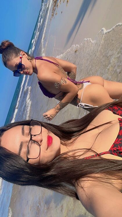 Karla nude photo #12